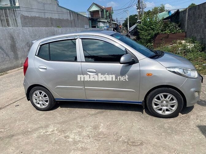 Hyundai i10 2011 AT giá 115 triệu
