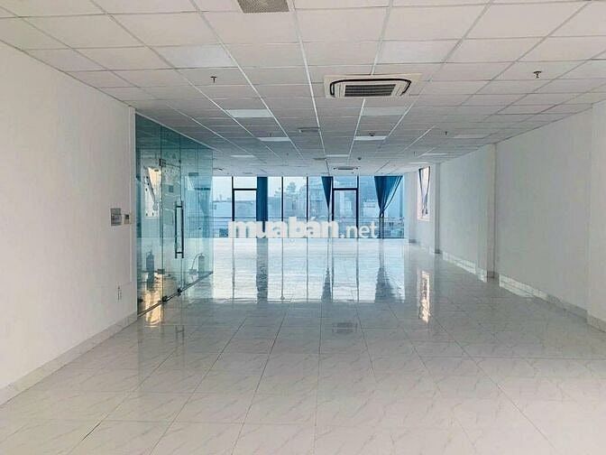 TÒA NHÀ MỚI ĐƯỜNG TRƯỜNG SƠN, NGANG 8M, SÀN TRỐNG SUỐT