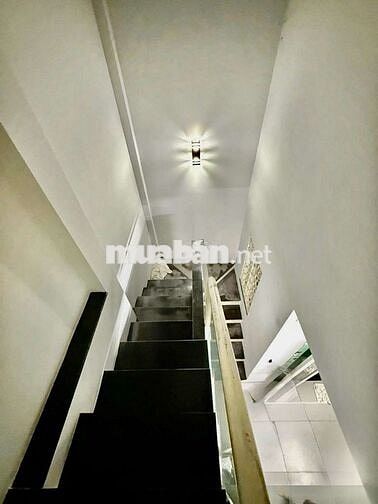 Lê Văn Thọ - 51m² (9x6) – Cách mặt tiền 20m đi thẳng .
