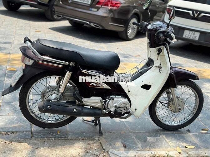 Honda Dream màu Tím trắng máy zin chạy ít