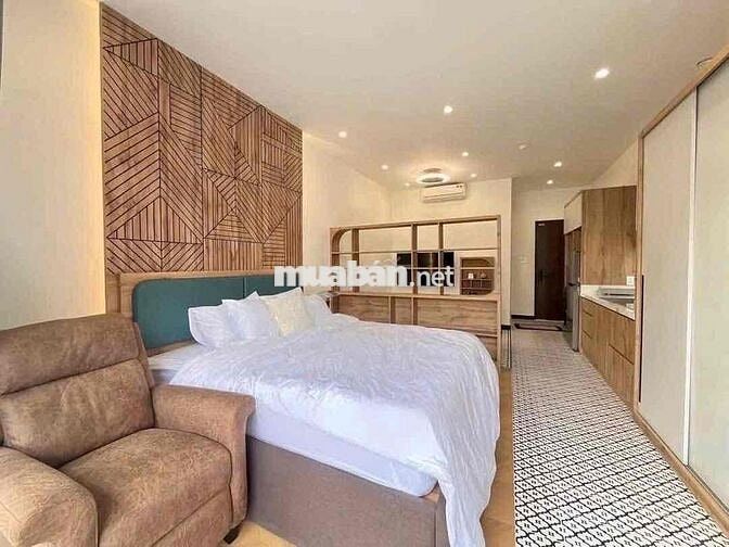 Trống lại căn hộ 45m2 ban công full nội thất gần vòng xoay dân chủ