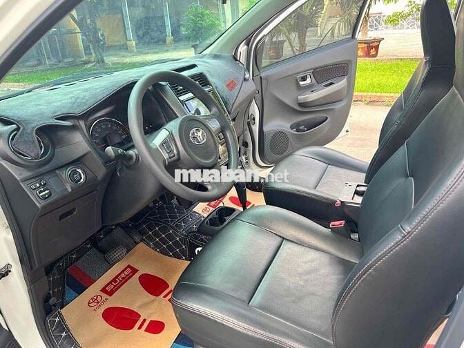 Toyota Wigo 1.2AT 2021 Trắng Tự động 5 chỗ