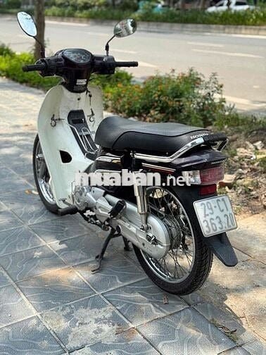 Honda Dream màu Tím trắng máy zin chạy ít
