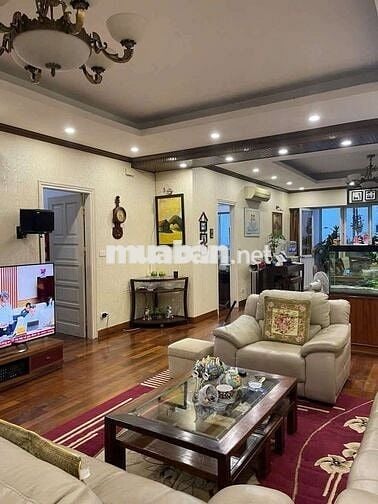 căn hộ 3 ngủ láng Hạ full đồ cao cấp