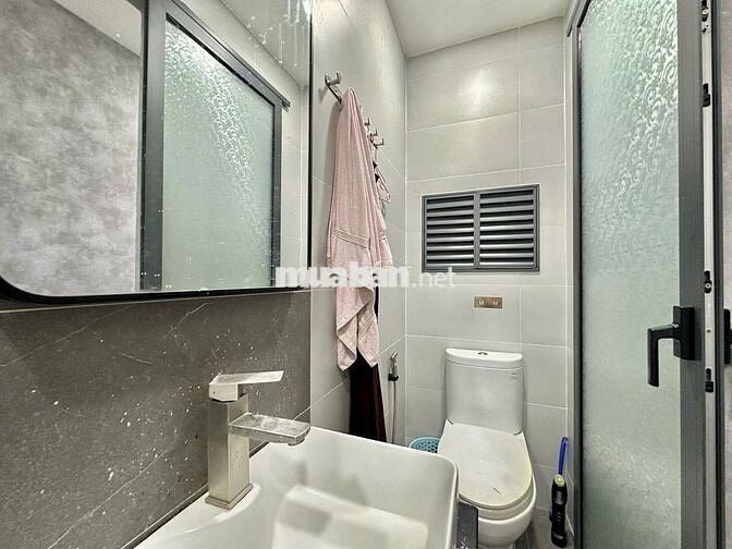 🔥 CĂN HỘ BAN CÔNG SIÊU LỚN – FULL NỘI THẤT – FREE 2 XE 🔥