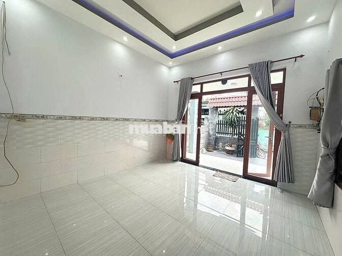 Bán gấp căn nhà ở Đ. Nguyễn Thị Se - Củ Chi - DT: 95,3m2 SHR giá 880tr