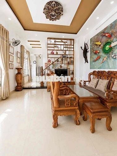 Nhà Góc Hai Mặt Tiền Linh Xuân Thủ Đức ! Sat  ĐHQG