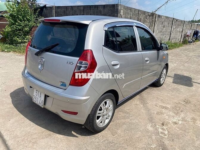 Hyundai i10 2011 AT giá 115 triệu