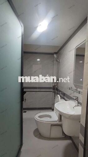 NHÀ PHỐ LIỀN KỀ HẺM 389 CẠNH ĐINH THỊ THI