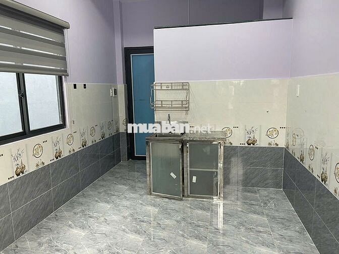 Nhà trọ mới xây, phòng lầu 1 gió rất mát , sạch sẽ