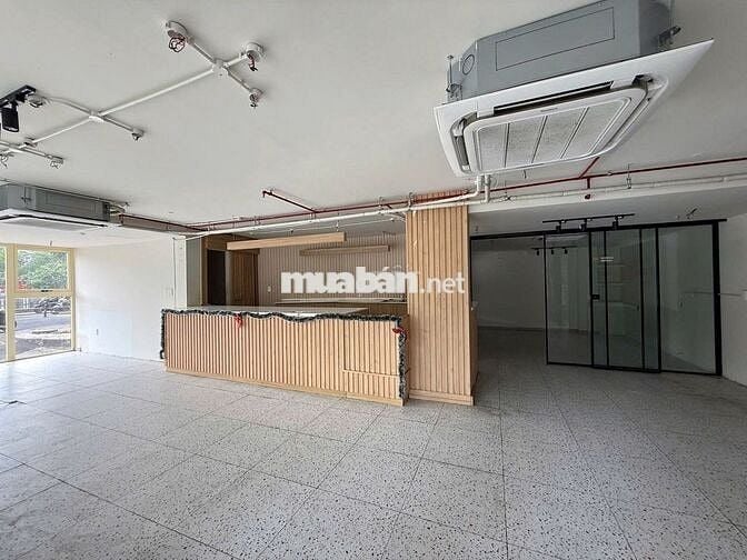 Cho thuê MB góc Hoàng Sa,Tân Định, Q1 170m2 sàn - 45tr lối đi riêng