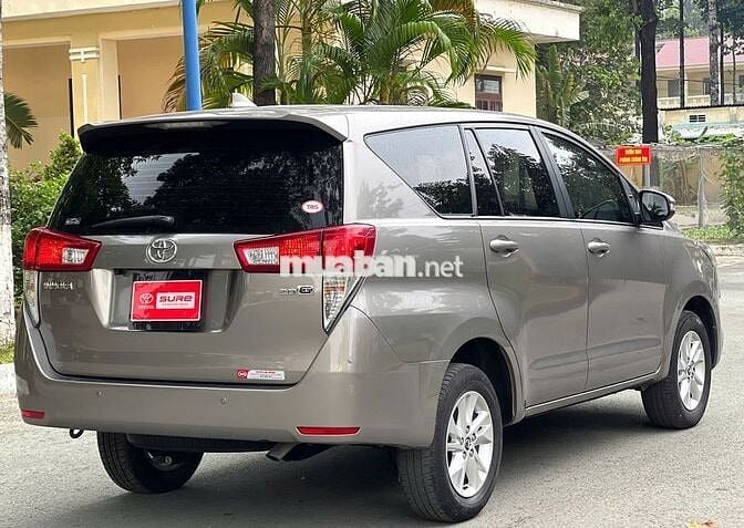 Toyota Innova 2018 2.0G Đồng Ánh Kim