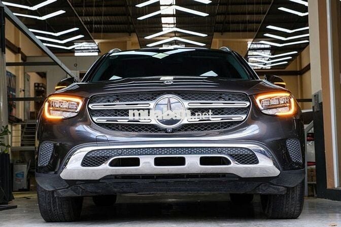 Mercedes GLC200 4Matic 2021 Xám