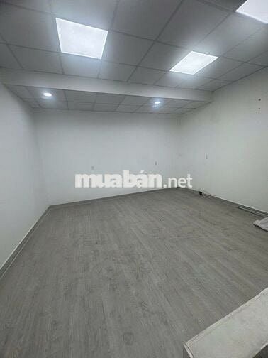 Cho thuê nhà MT Hồ Hảo Hớn,P Cầu Ông Lãnh, Q1. 5x5m Tr+L+2wc, sàn suốt