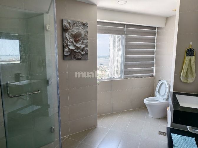 Cho thuê lại 2PN căn hộ  3PN 150m2