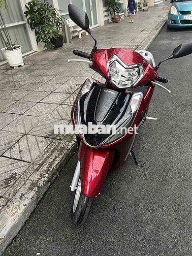 Honda Lead 4 van 2025 Đỏ 5000 km