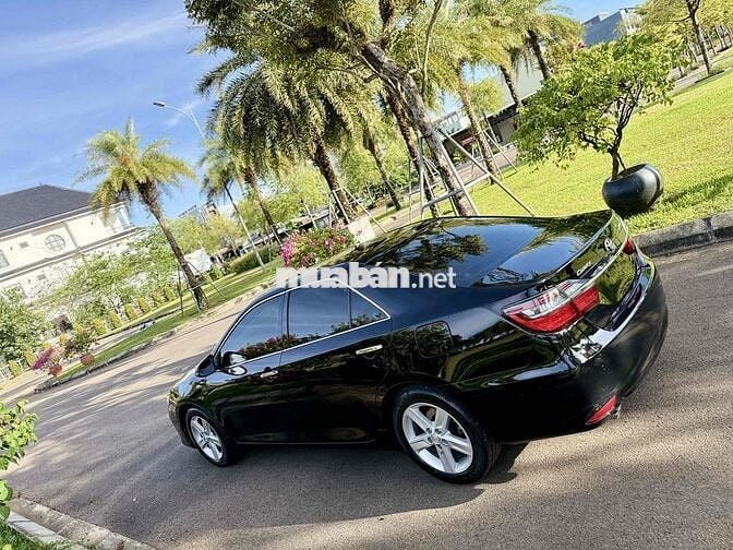 Toyota Camry 2015 2.5Q 90000 km Đen