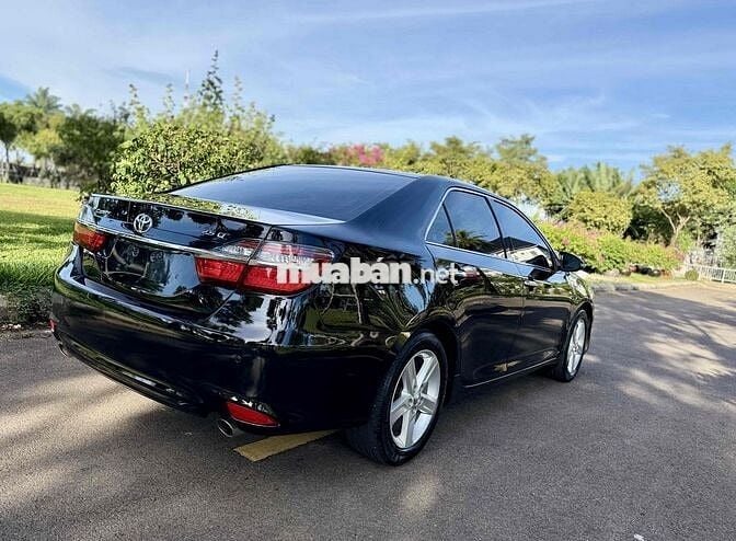 Toyota Camry 2015 2.5Q 90000 km Đen