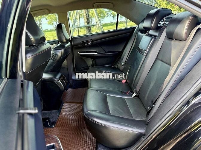 Toyota Camry 2015 2.5Q 90000 km Đen