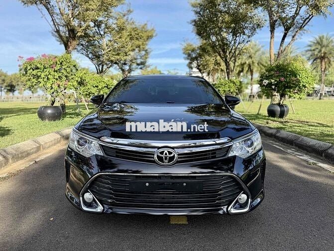 Toyota Camry 2015 2.5Q 90000 km Đen