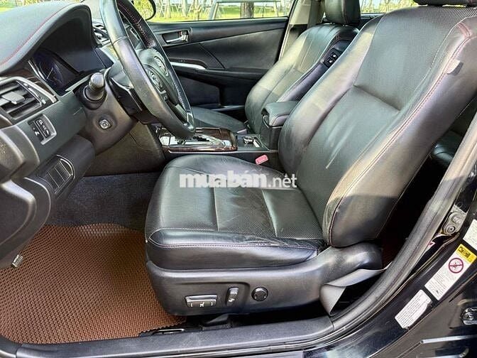 Toyota Camry 2015 2.5Q 90000 km Đen