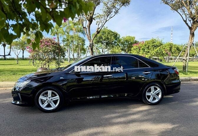 Toyota Camry 2015 2.5Q 90000 km Đen