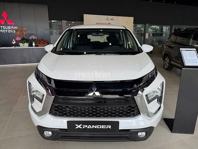 Mitsubishi Xpander AT ECO Trắng