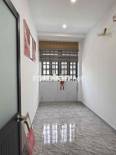NHÀ NGUYỄN VĂN NGHI-CHỢ GV 2 Tầng - 4m2x8m - Nở hậu - 4,9 tỷ