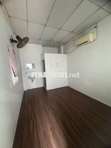 Cho thuê nhà Hxh Nguyễn Cảnh Chân 3x11m T+ 2 L - 16tr