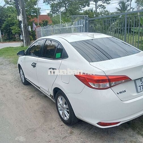 Toyota Vios 2019 E 85.000km Trắng