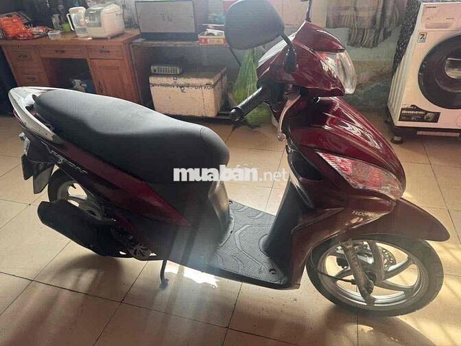 Honda Vision 2013 màu Đỏ