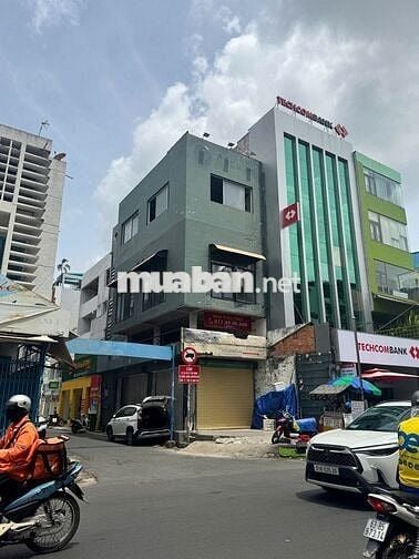 Cho thuê Góc 2 Mặt Tiền sư vạn Hạnh Quận 10 , 4,5x20m, 4 tầng , 85tr