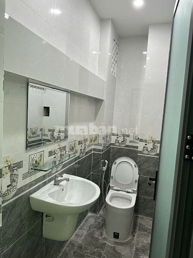 Cho thuê nhà số 19 Đường số 3, P.9, Q. Gò Vấp 4x16m, 4 tấm, 6P, 6WC