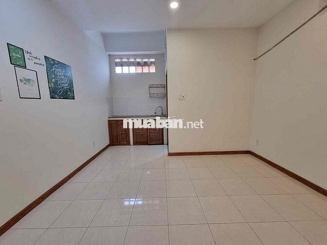 3tr5 phí siêu rẻ ngay trung tâm Q7