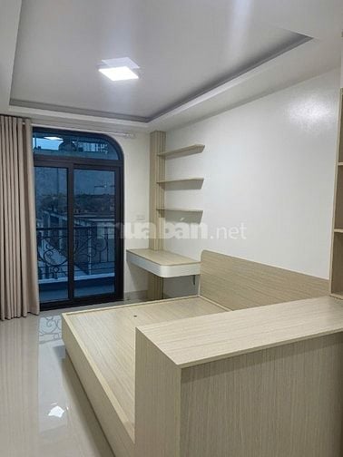 Bán căn hộ mini 11 phòng, full đồ, 7 tầng, trung tâm Ngọc Lâm, sổ đỏ