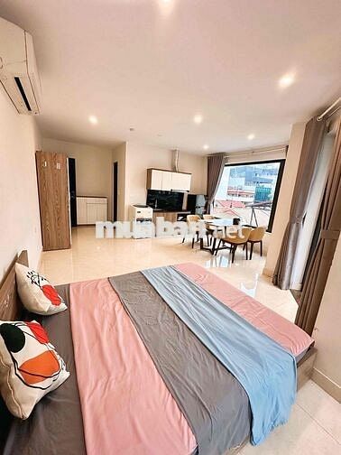 Căn hộ dịch vụ studio full đồ 37,8m2 ở 26 Nguyên Hồng Đống Đa