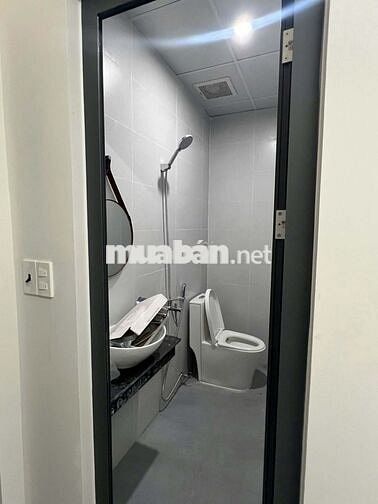 CHO THUÊ CĂN HỘ MỚI XÂY, KHU FPT FULL NỘI THẤT