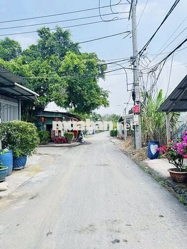 CHÍNH CHỦ BÁN ĐẤT THỔ CƯ 5,2X40,64X100TC ĐƯỜNG NHỰA GIÁ 560TR