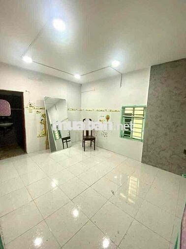 NHÀ NGANG HIẾM 6M PHAN HUY ÍCH (6x18M) - TRỆT LẦU 3PN GIÁ 12TR