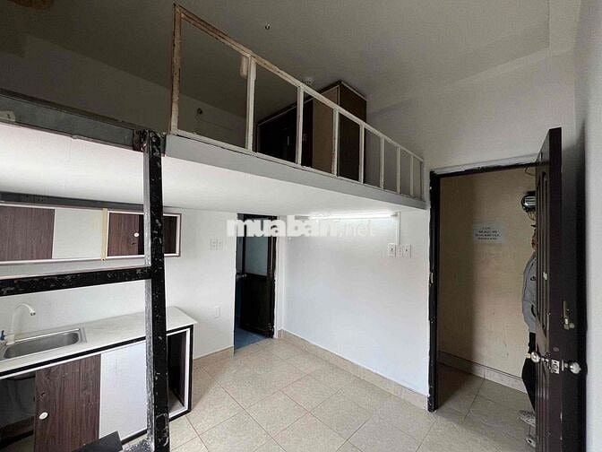 CHO THUÊ CĂN HỘ DUPLEX CỬA SỔ TRỜI NHÀ THANG MÁY