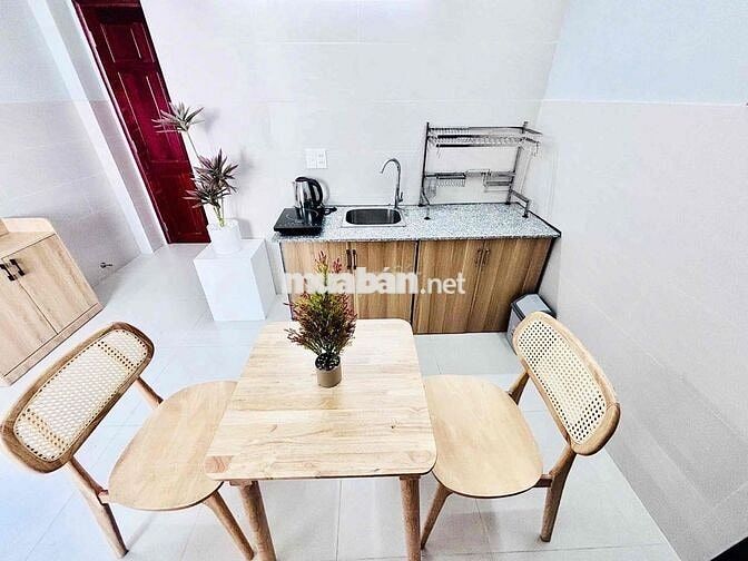 1PN+1PK Gần Sân Bay Tân Sơn Nhất, Siêu thoáng, cửa sổ lớn