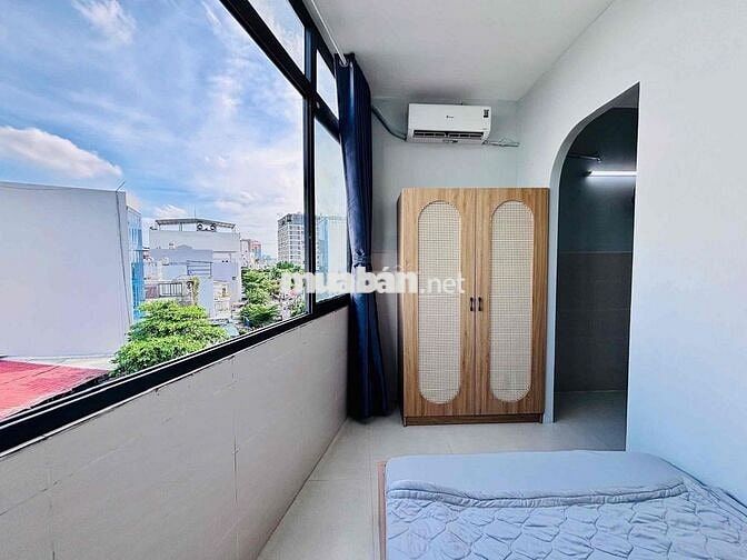 1PN+1PK Gần Sân Bay Tân Sơn Nhất, Siêu thoáng, cửa sổ lớn