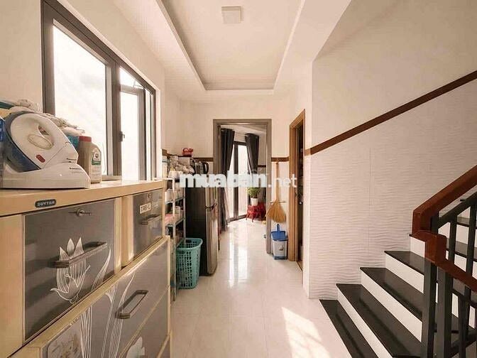LÊ QUANG ĐỊNH - HẺM Ô TÔ 10 MÉT - 5 TẦNG - 65M2 ĐẤT SỬ DỤNG - 9.x Tỷ.