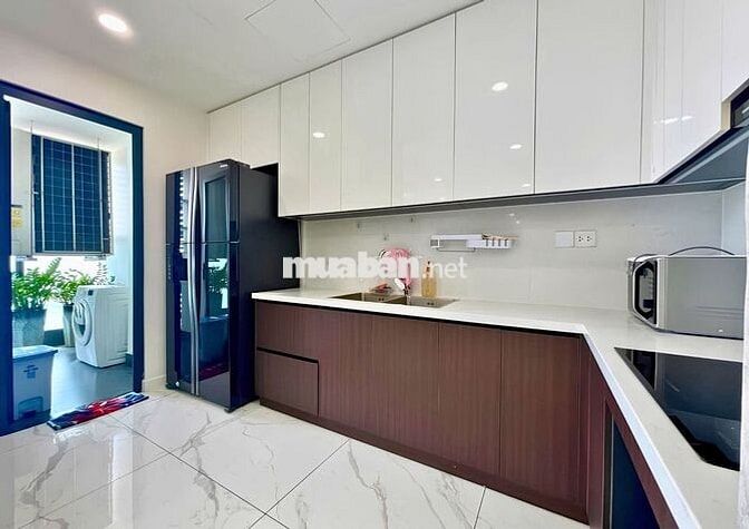 CH View Đẹp 50m,2PN ,shr, full nội thất cao cấp ,tầng cao  ,thuê 15tr