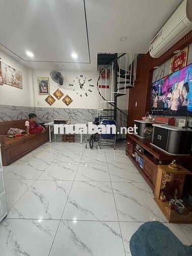 CHỈ 2.39 TỶ CÓ NGAY NHÀ 4❌5.2M - 2 TẦNG - HXH THÔNG PHAN HUY ÍCH -GV