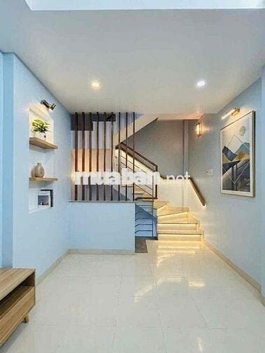 QUẬN 4 – 21m2 -dtsd 85,4 3TỶ75 -4 TẦNG + SÂN THƯỢNG –