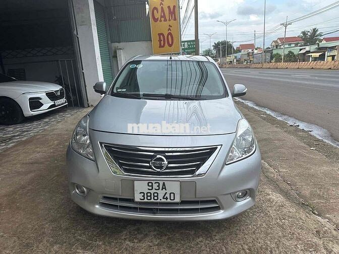Nissan Sunny XV 2016 Bạc
