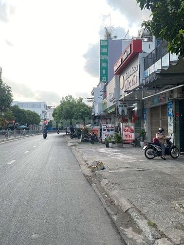 Bán nhà MTkD Nguyễn Sơn, căn góc, 4x13m, 2.5 tấm, 7x
