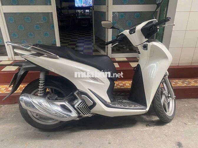 Honda SH125i Trắng đen 2023 lướt mượt như bay