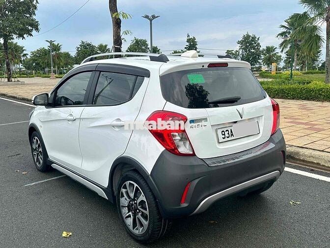 VinFast Fadil 2022 Premium Trắng